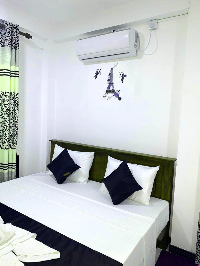 Sura Homestay Kandy Habitación foto